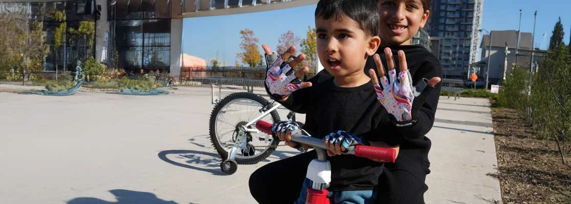 Bike Gloves for kids in Canada